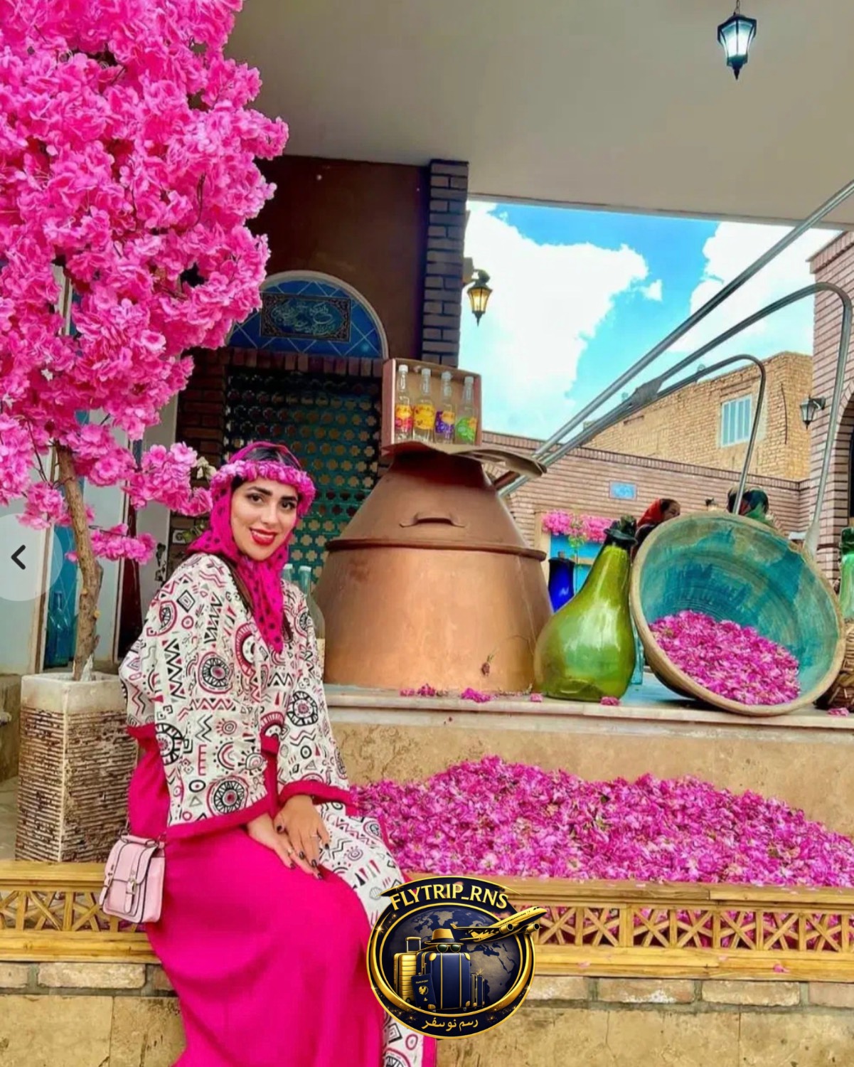 تور یکروزه کاشان